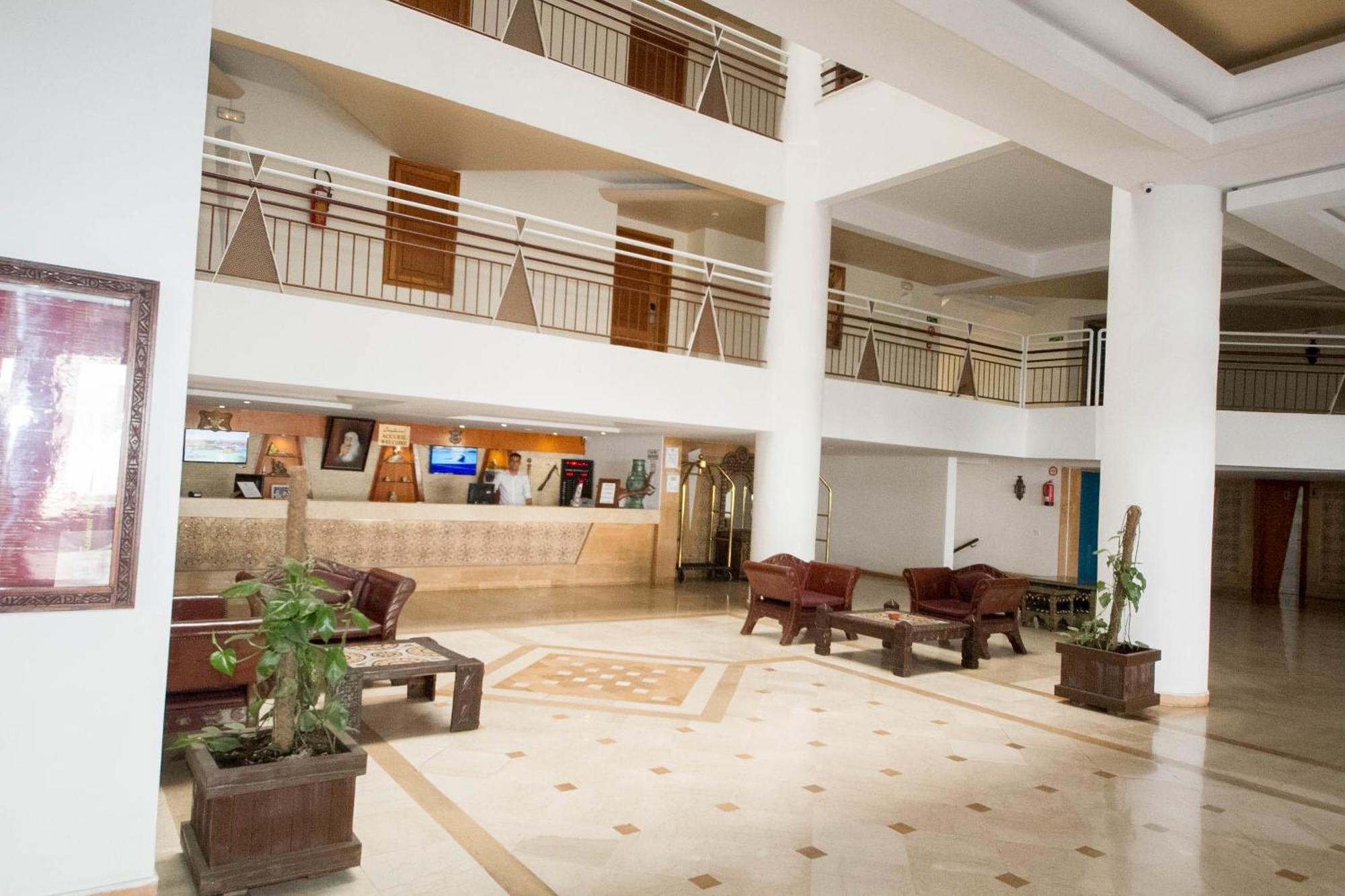 Appart'Hotel Intouriste อกาดีร์ ภายนอก รูปภาพ