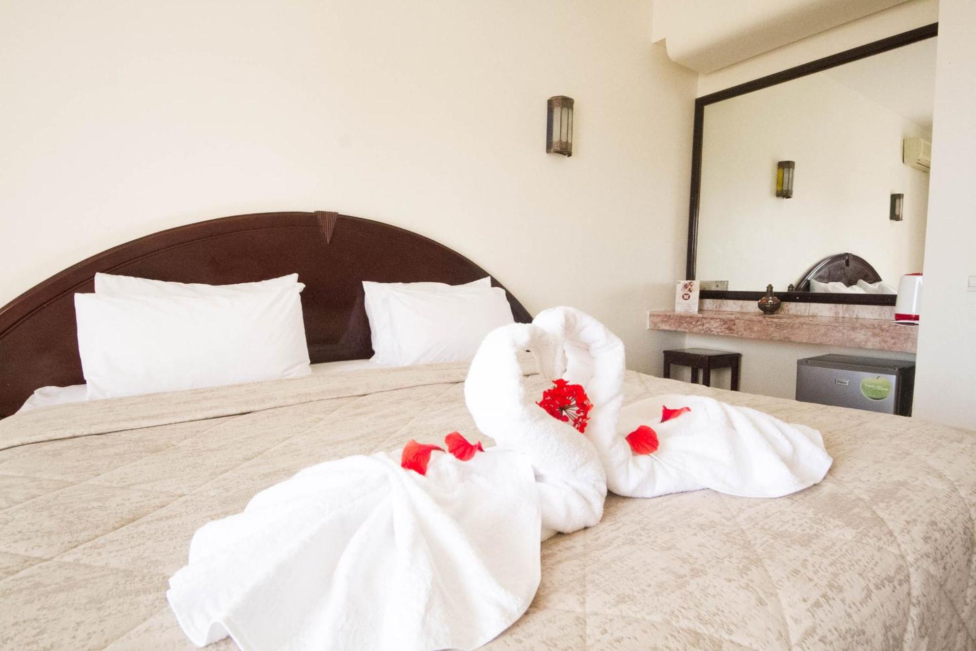 Appart'Hotel Intouriste อกาดีร์ ภายนอก รูปภาพ
