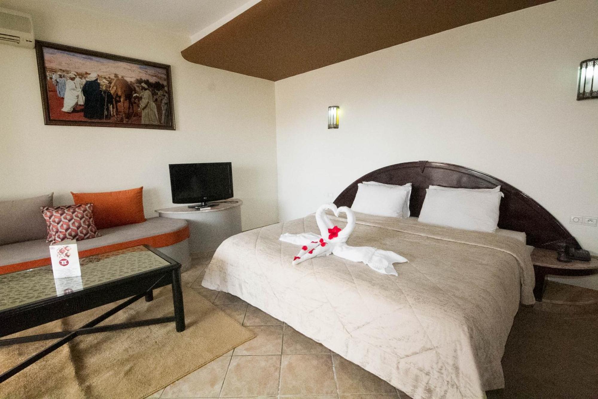 Appart'Hotel Intouriste อกาดีร์ ภายนอก รูปภาพ
